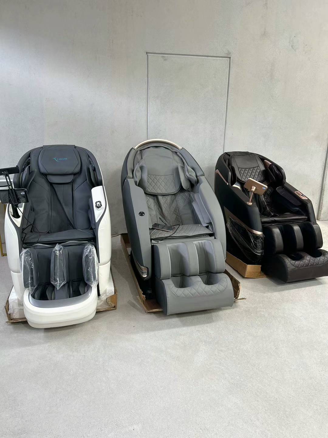 About Massage Chairs Direct Display Products